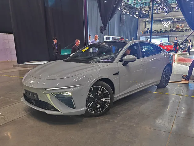 新平台 新技术 新车型 2023广州车展探馆哪吒汽车
