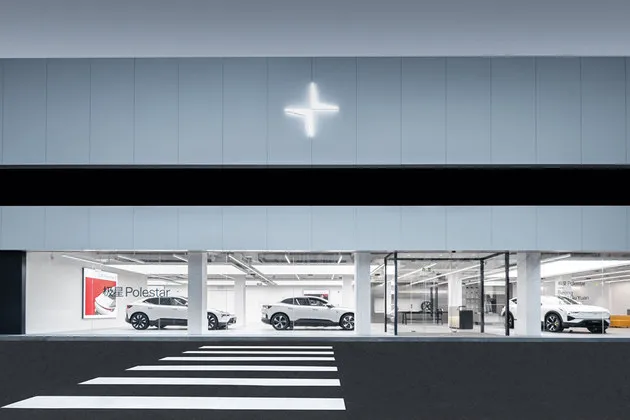 极星Polestar 4开启全国批量交付 29.99万起