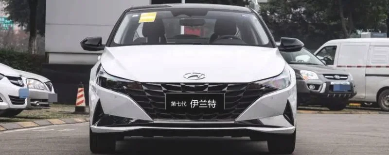 现代elantra是什么车