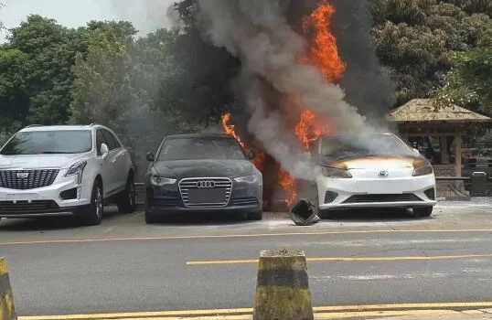 车辆不注意这几点，就很容易造成自燃 3.webp