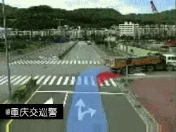 开车必须注意这些观察死角盲区 3.webp