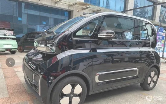 2023款KiWi EV日常出行，方便还时尚