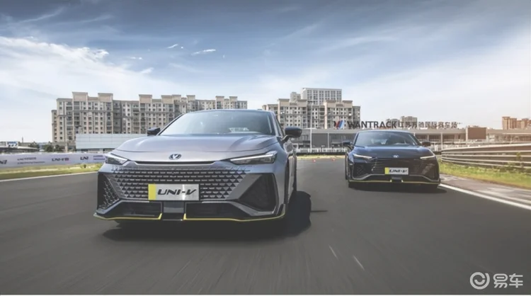 A+级五门掀背COUPE，顶配不到14万，这轿车真出圈了
