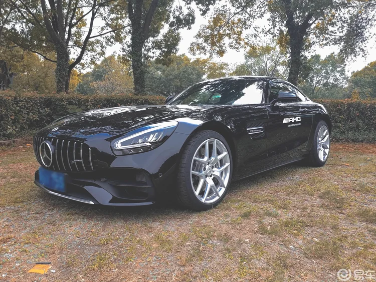 在路边捡到了一辆AMG GT，不会开咋办