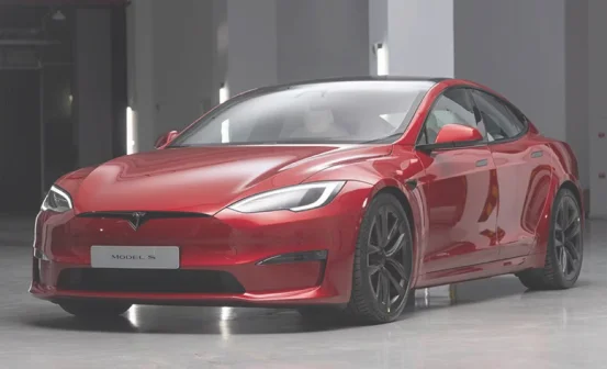 特斯拉Model S Plaid首发，超跑瞬间不香了？