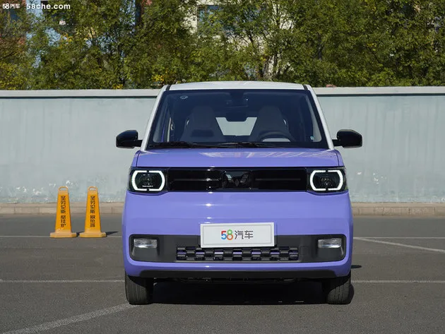 五菱宏光MINI EV推限时优惠 起售价2.98万元