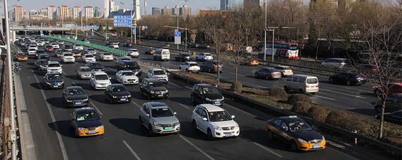 二轴车高速绿色通道限重，年月日货车高速公路限重标准？