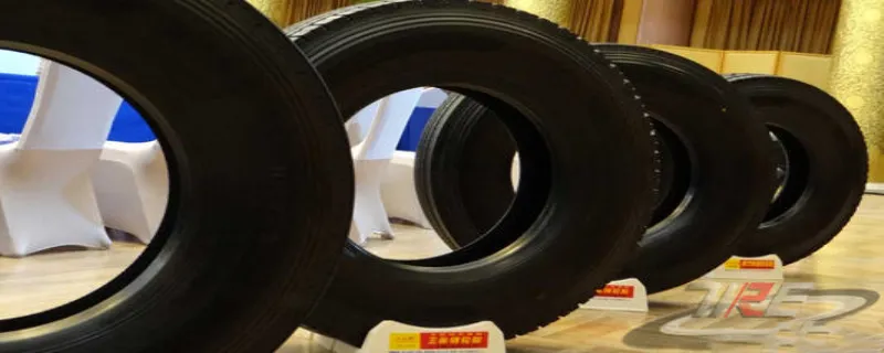 是什么轮胎？，stone这个是什么轮胎