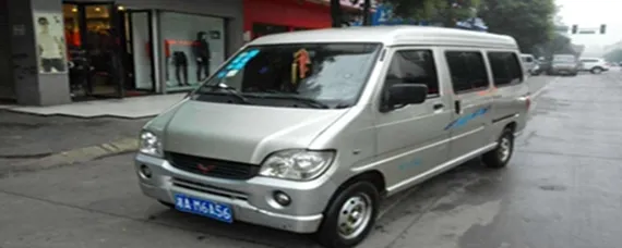 五菱之光发动机故障灯亮的原因，五菱之光发动机故障灯为什么经常亮？