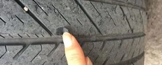 途虎轮胎起皮正常吗，轮胎起皮了要不要换？