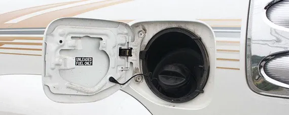 霸道油箱盖怎么打开，霸道油箱盖组装教程