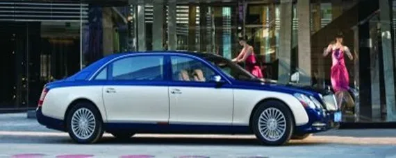 三个牌照的车，三个是什么车？