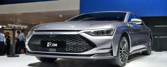 比亚迪汉油电混合二手车，比亚迪汉是油电混合吗？