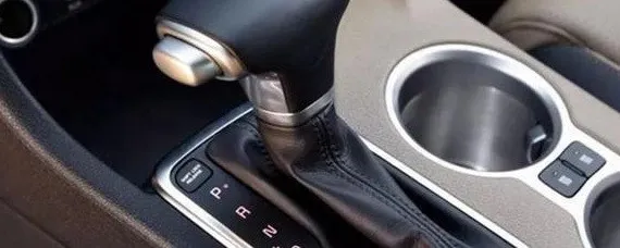 怎样驾驶自动挡汽车视频教程，怎样驾驶自动挡汽车？