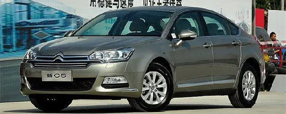 雪铁龙世嘉故障灯，雪铁龙是什么故障灯？